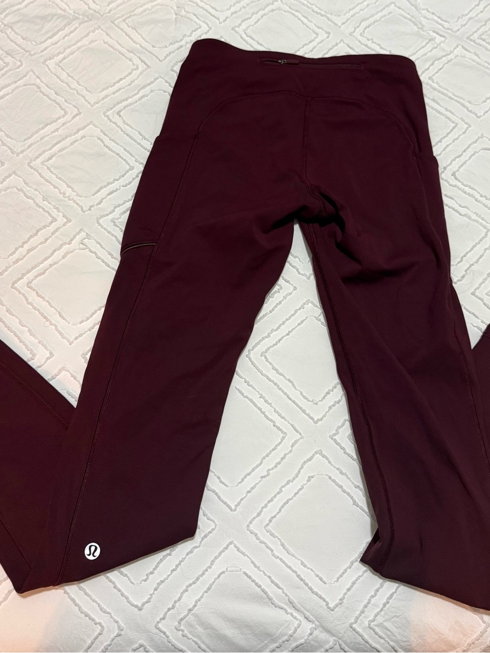 lululemon burgundy Leggings